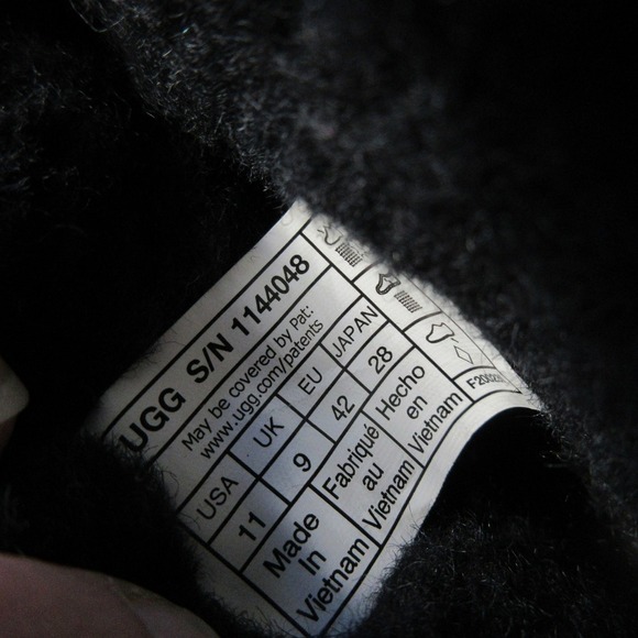 UGG Plush Platform Ankle Boots Women 11 Black Wool Mini Ultra Patent Y2K 942 - Picture 4 of 13